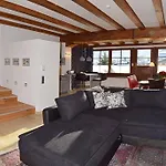 Der Berghof Aparthotel 3*