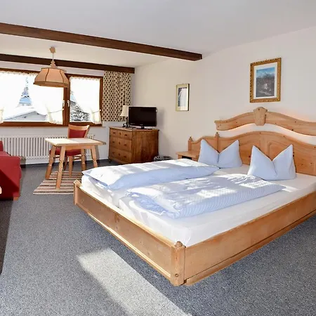 Der Berghof 3*
