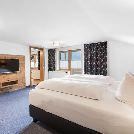 公寓式酒店 Der Berghof 3*