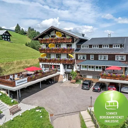 Der Berghof Aparthotel