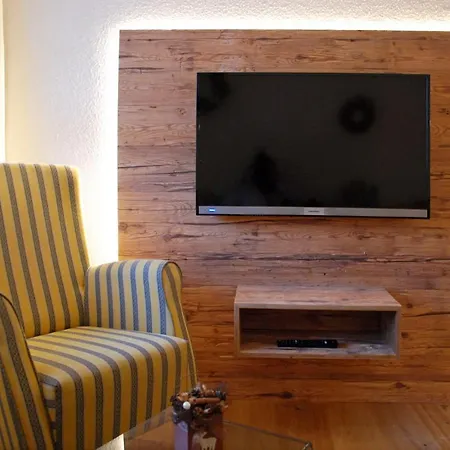 Aparthotel Der Berghof Hirschegg (Vorarlberg)