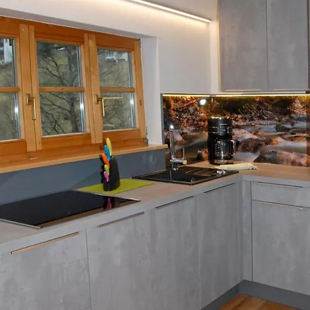 Der Berghof Aparthotel 3*