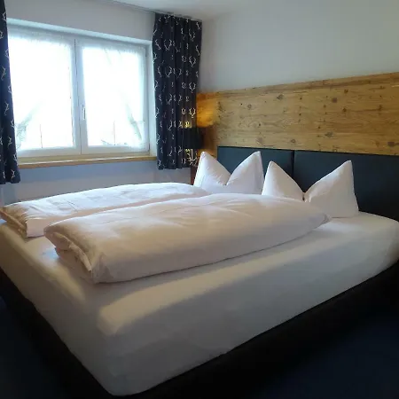 Der Berghof 3*