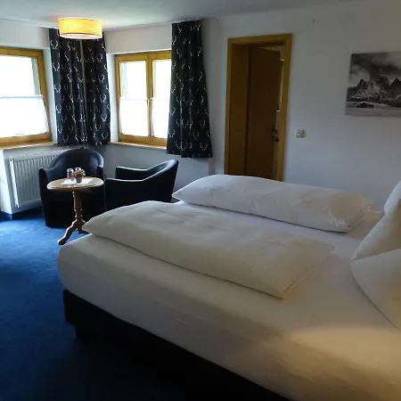 公寓式酒店 Der Berghof 3*