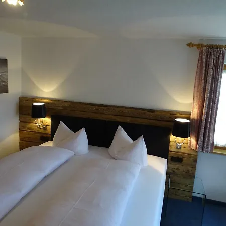 Der Berghof 3*
