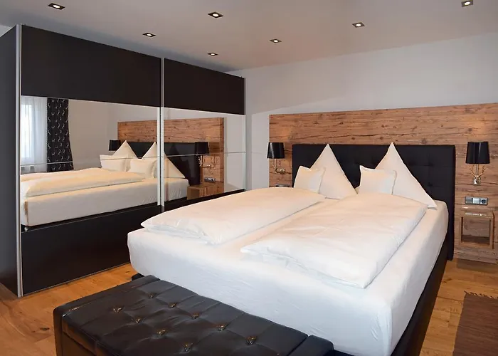 Aparthotel Der Berghof 3*