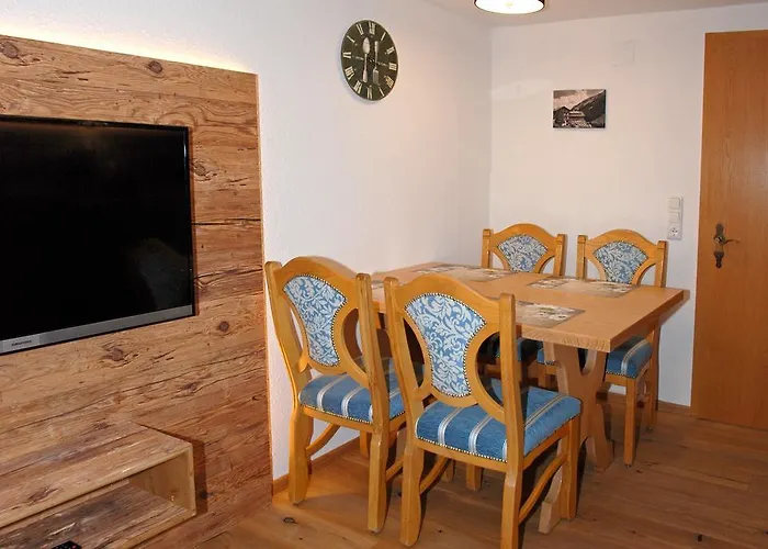 Aparthotel Der Berghof Hirschegg (Vorarlberg)