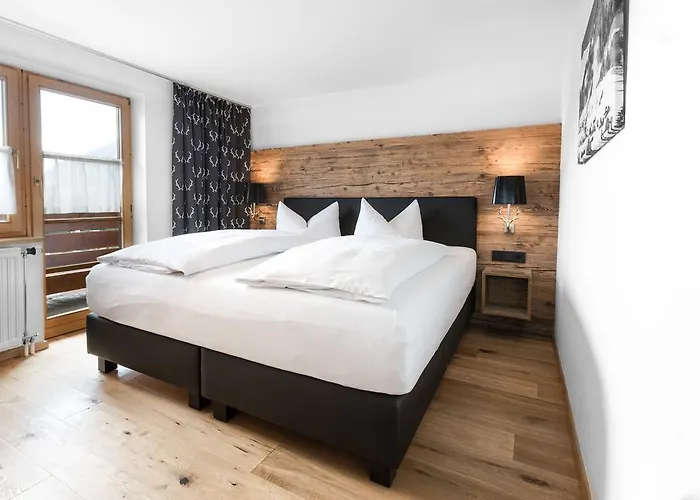 Aparthotel Der Berghof 3*